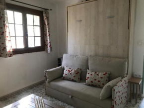 Studio mitoyen / 2 personnes